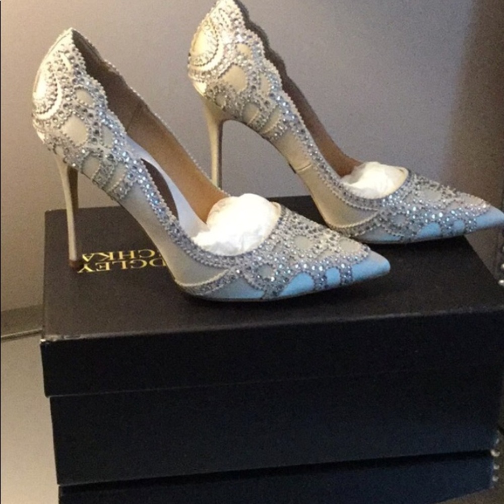Badgley Mischka  -Women's pumps